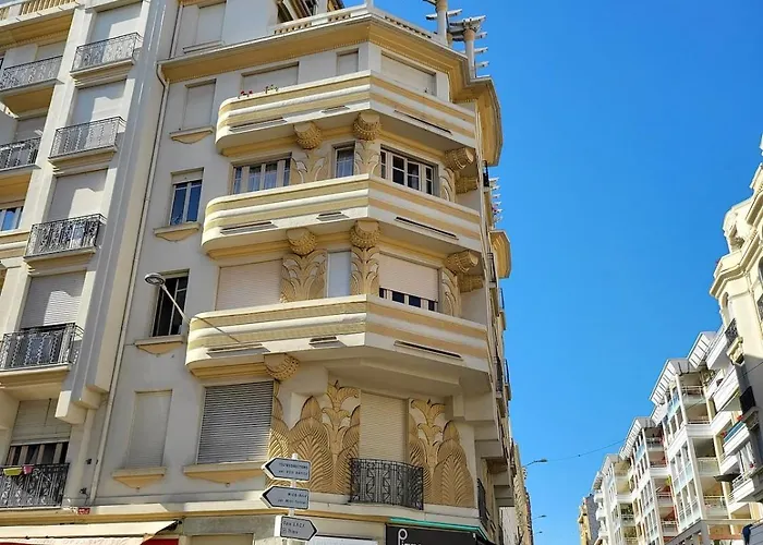 Design Et Art - Proche Centre Et Terrasse Apartamento *